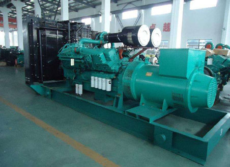 张金镇800kw康明斯柴油发电机组